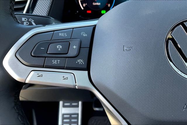 New 2026 Volkswagen Atlas Cross Sport SEL Premium R-Line image 18
