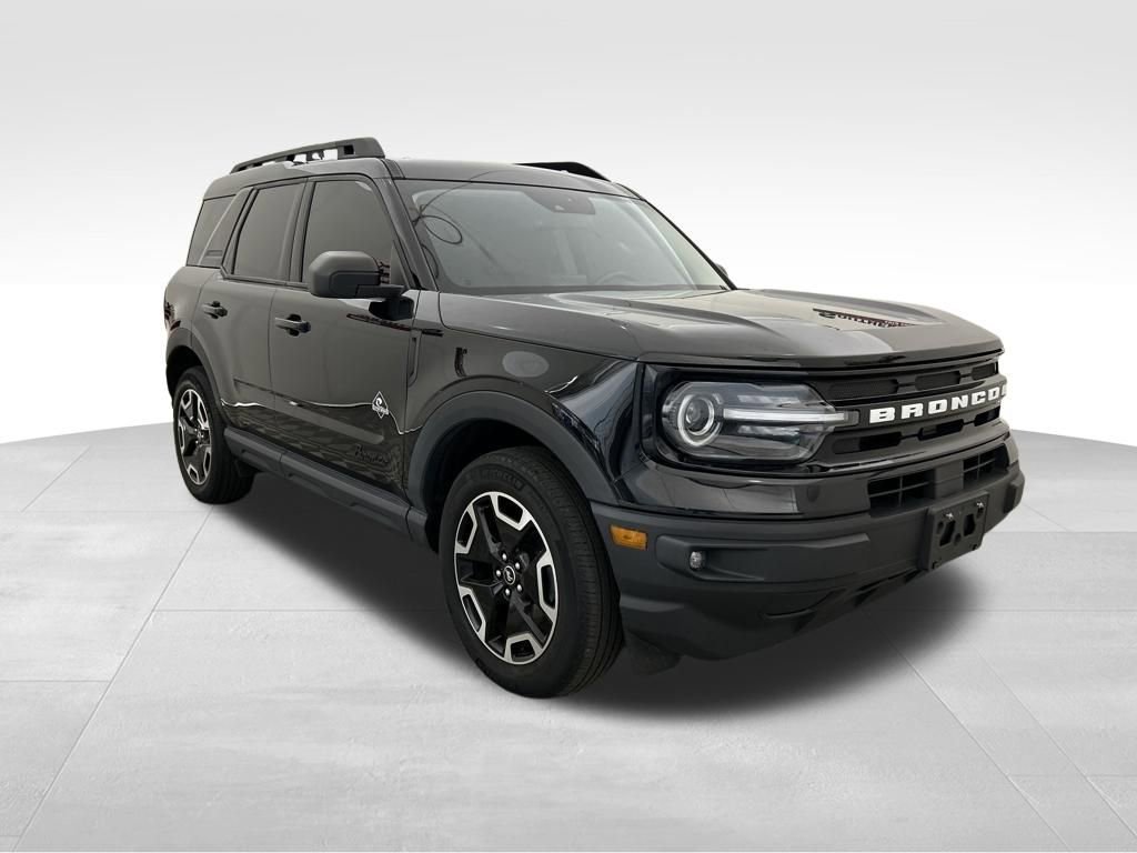 Used 2023 Ford Bronco Sport Outer Banks w/ Tech Package AWD/4WD image 8