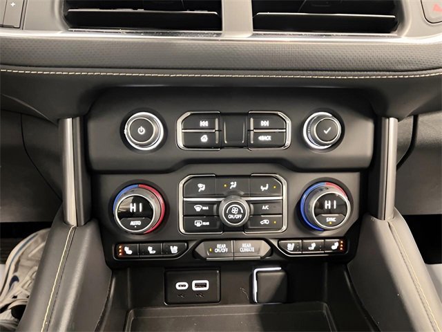 Certified 2024 Chevrolet Suburban Premier image 31