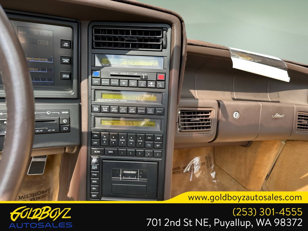 Used 1989 Cadillac Allante FWD image 28