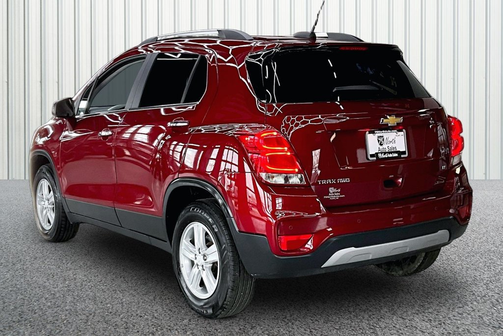 Used 2020 Chevrolet Trax LT w/ Driver Confidence Package AWD/4WD image 4