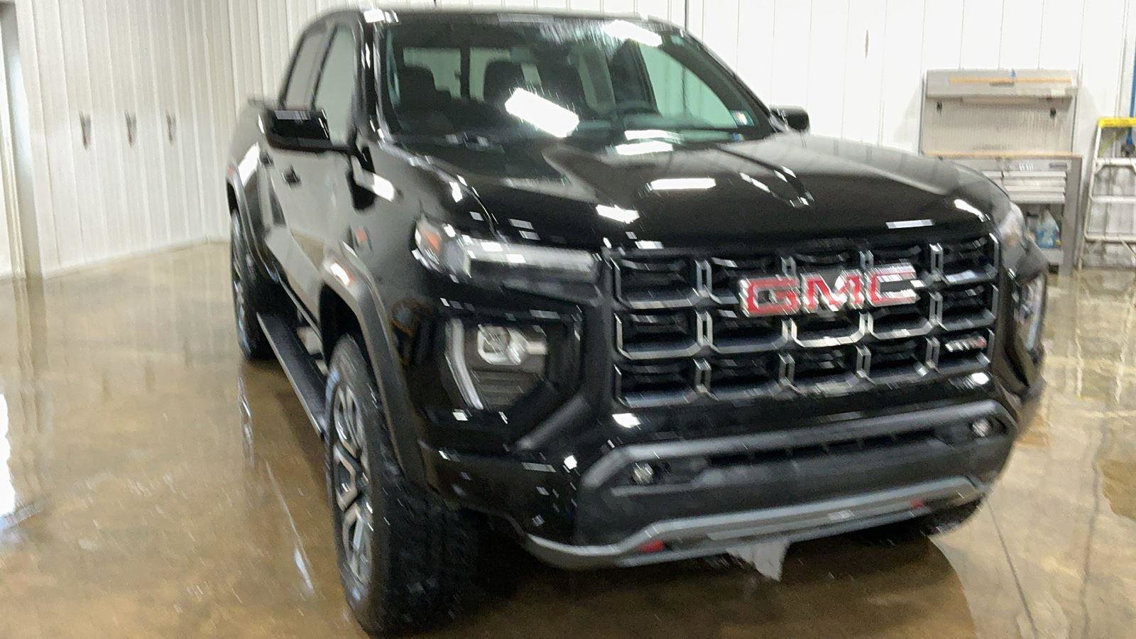 Used 2024 GMC Canyon AT4 w/ Canyon Safety Plus Package image 3