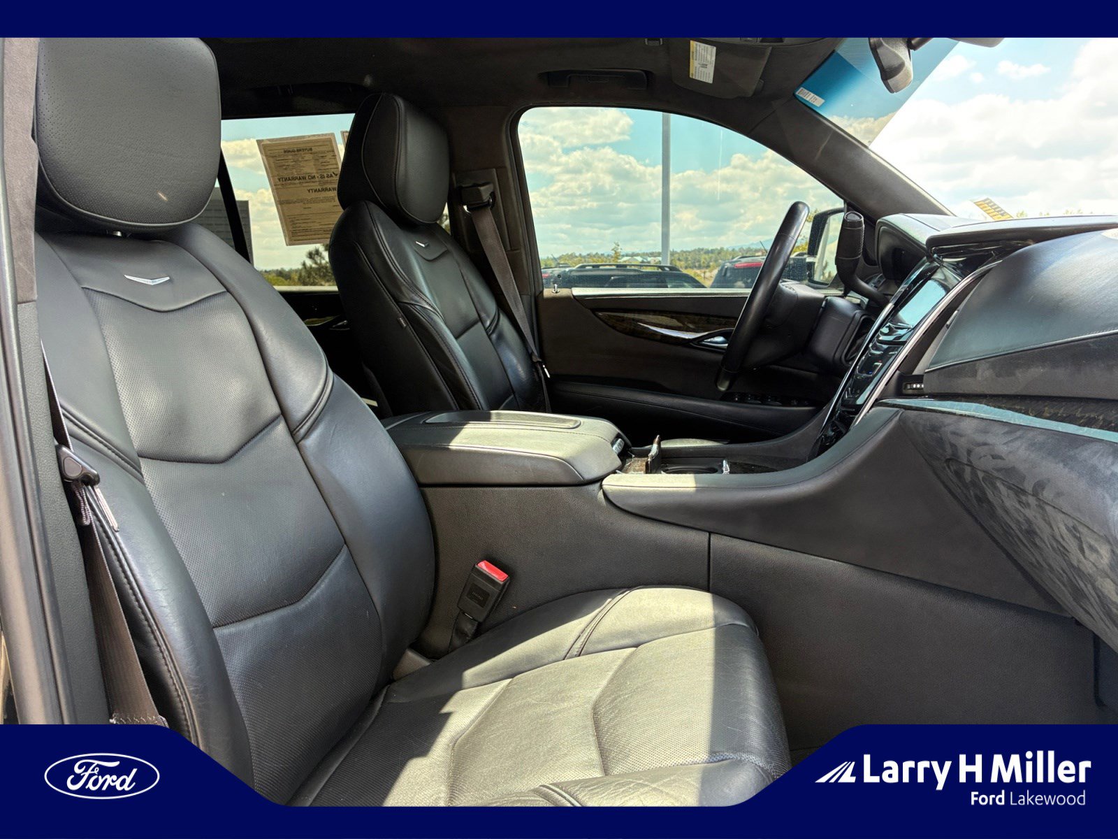 Used 2016 Cadillac Escalade Platinum AWD/4WD image 19