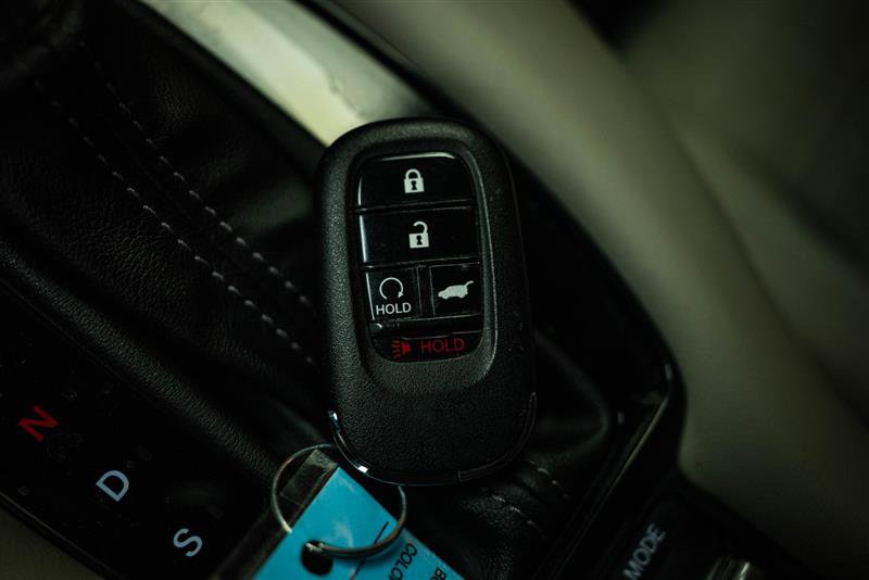 Used 2025 Honda HR-V LX image 20