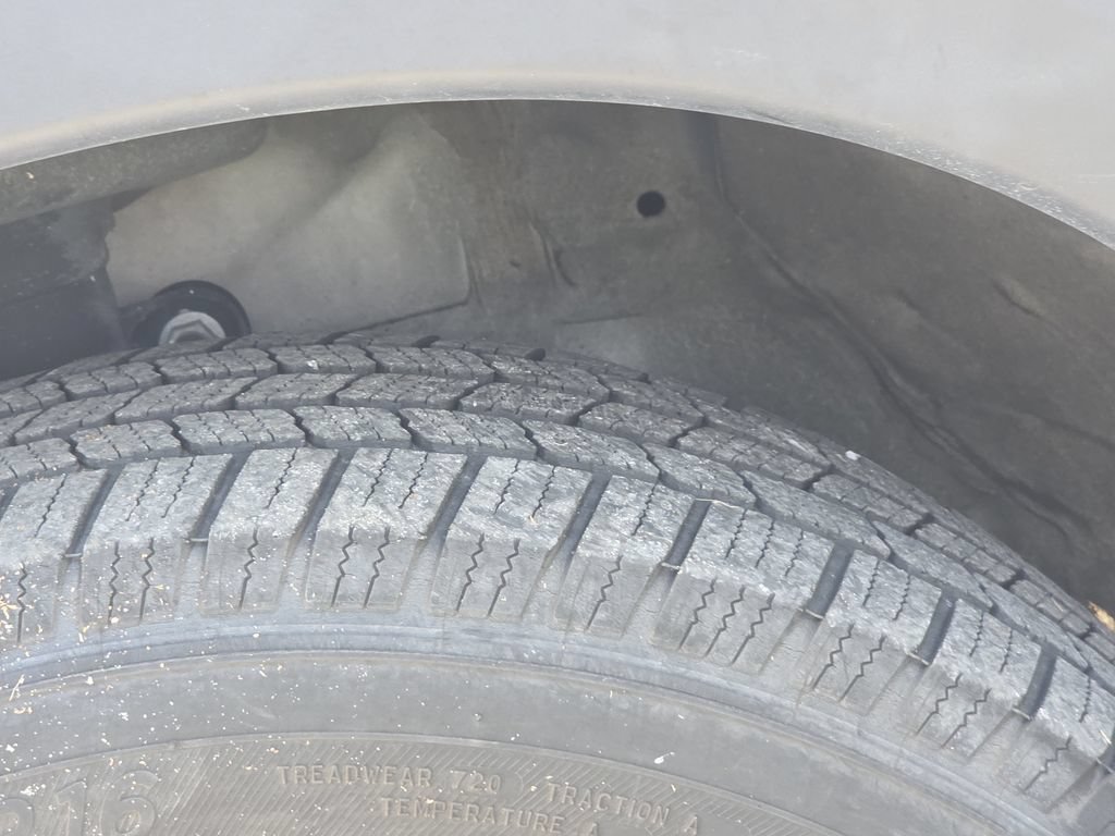 Used 2013 Honda CR-V LX image 28