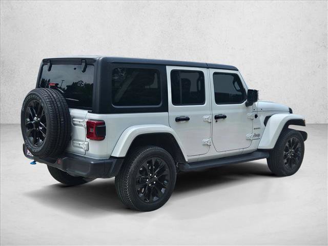 Used 2023 Jeep Wrangler Unlimited Sahara w/ Cold Weather Group AWD/4WD image 5