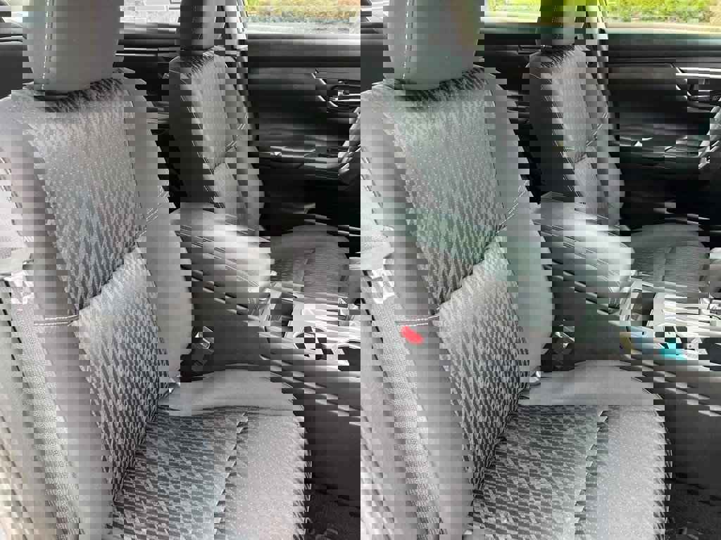 Used 2018 Nissan Altima 2.5 S w/ S Convenience Package image 25