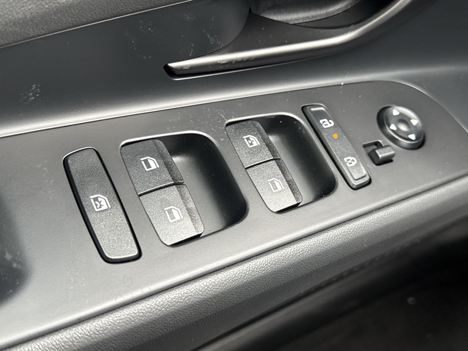 New 2026 Hyundai Elantra SEL Sport Premium FWD image 27