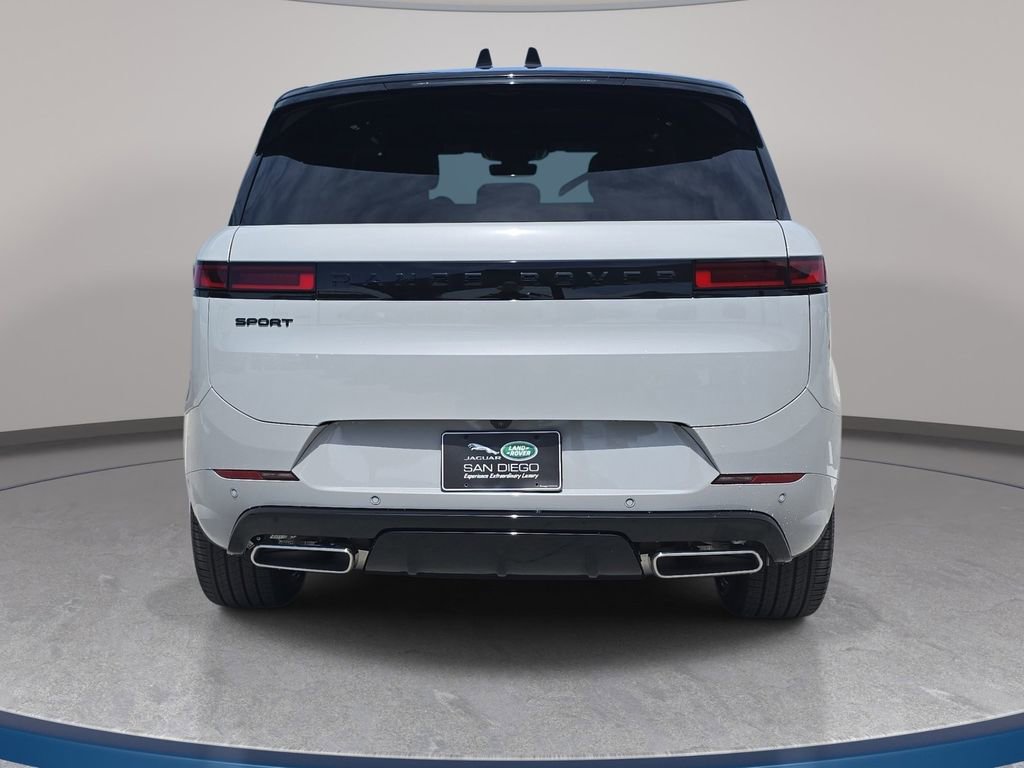 New 2026 Land Rover Range Rover Sport Dynamic SE AWD/4WD image 6