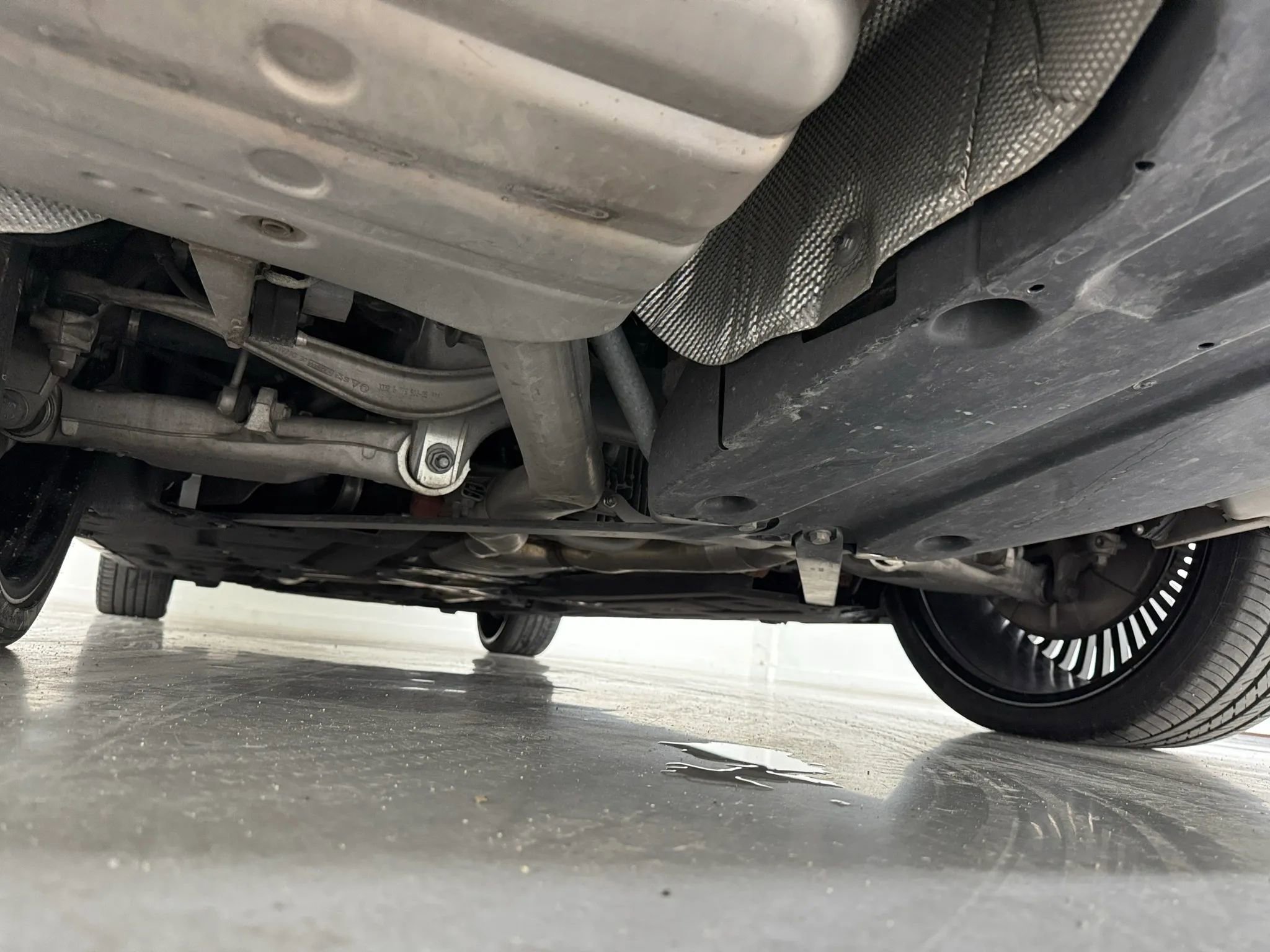 Used 2017 Rolls-Royce Dawn image 47