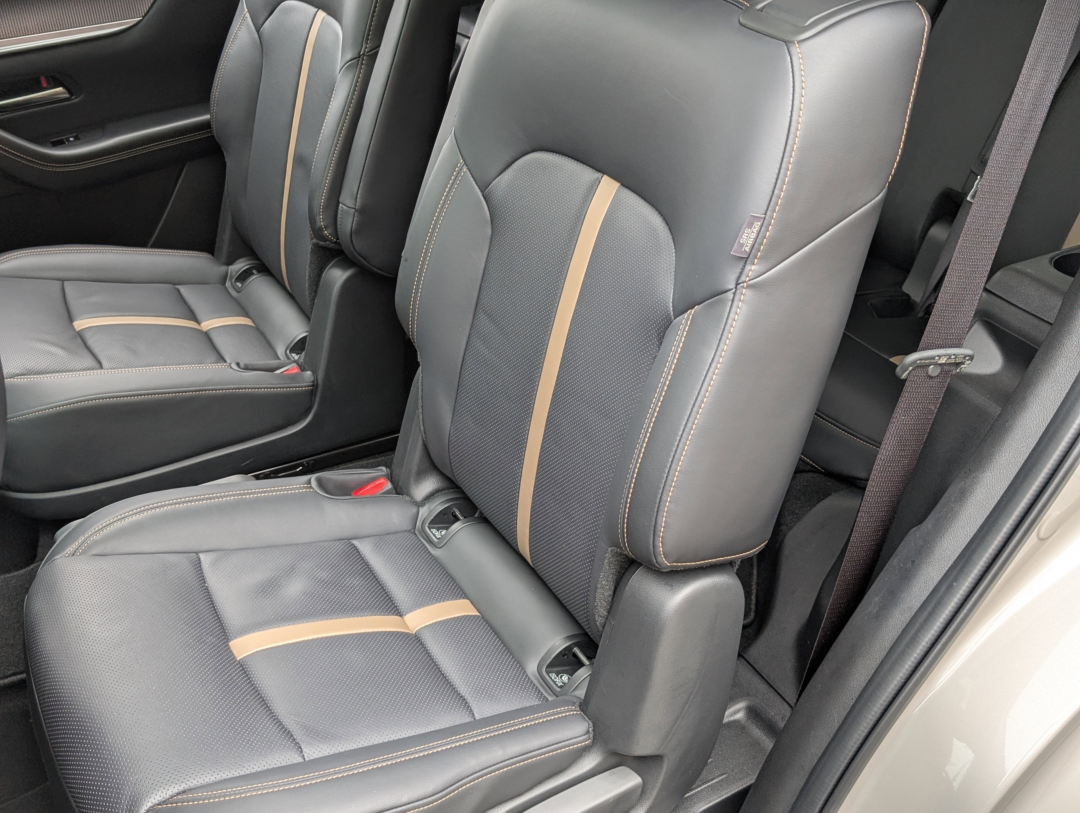 Used 2025 MAZDA CX-90 3.3 Turbo w/ Premium Plus Pkg image 18