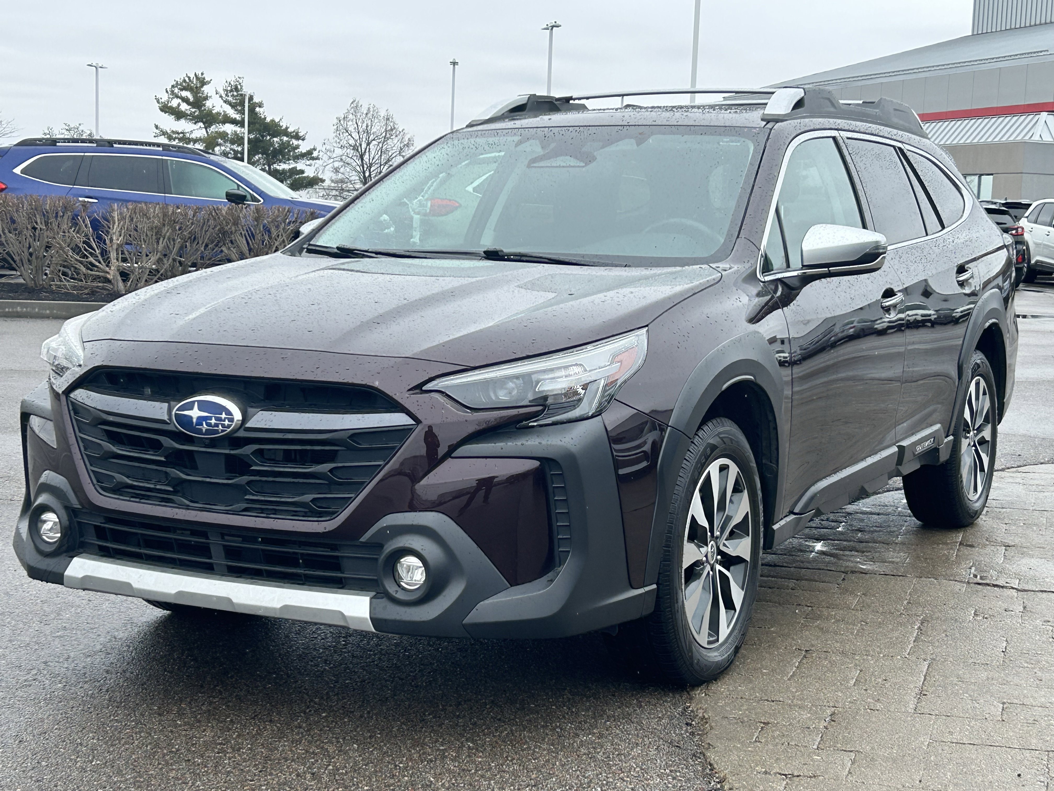 Used 2023 Subaru Outback Touring XT image 3