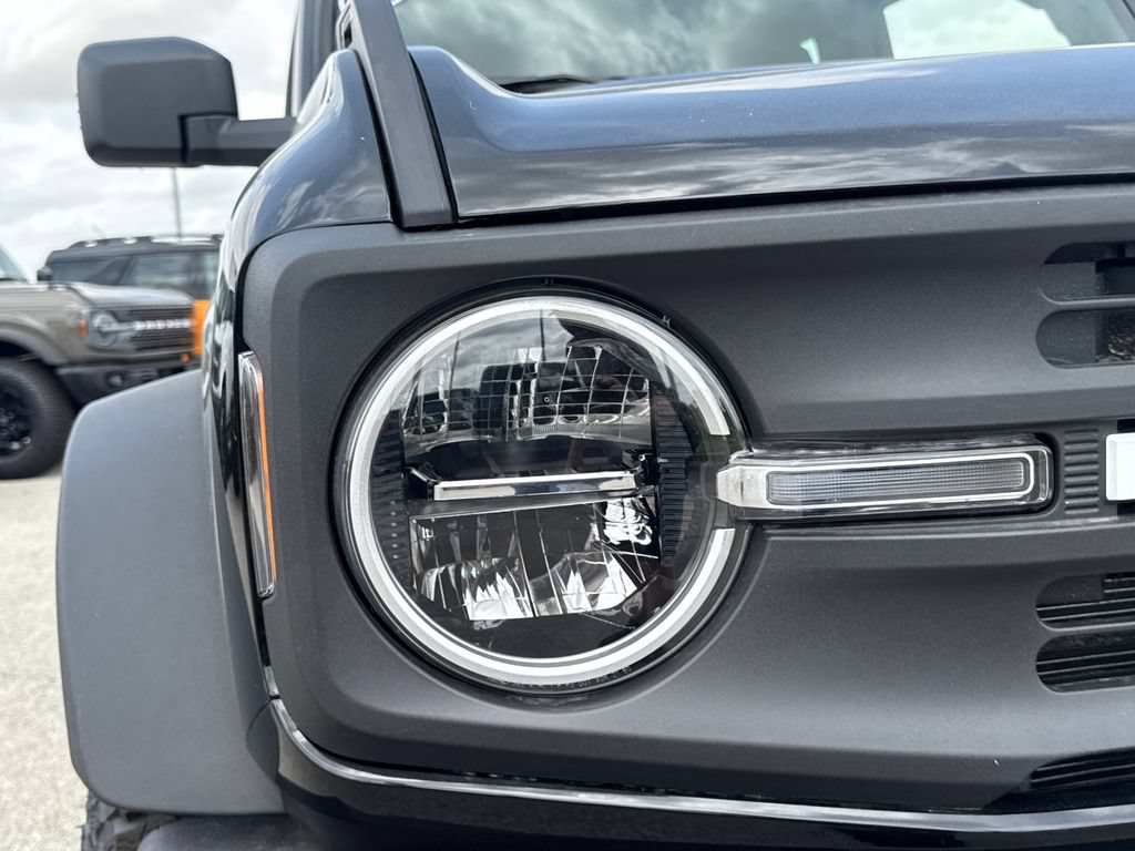 New 2026 Ford Bronco 2-Door w/ Sasquatch Package AWD/4WD image 12