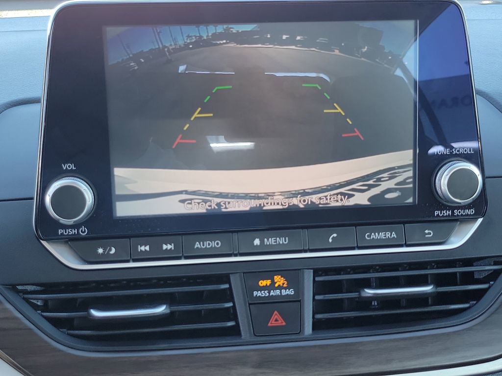 Used 2024 Nissan Altima 2.5 SV image 13