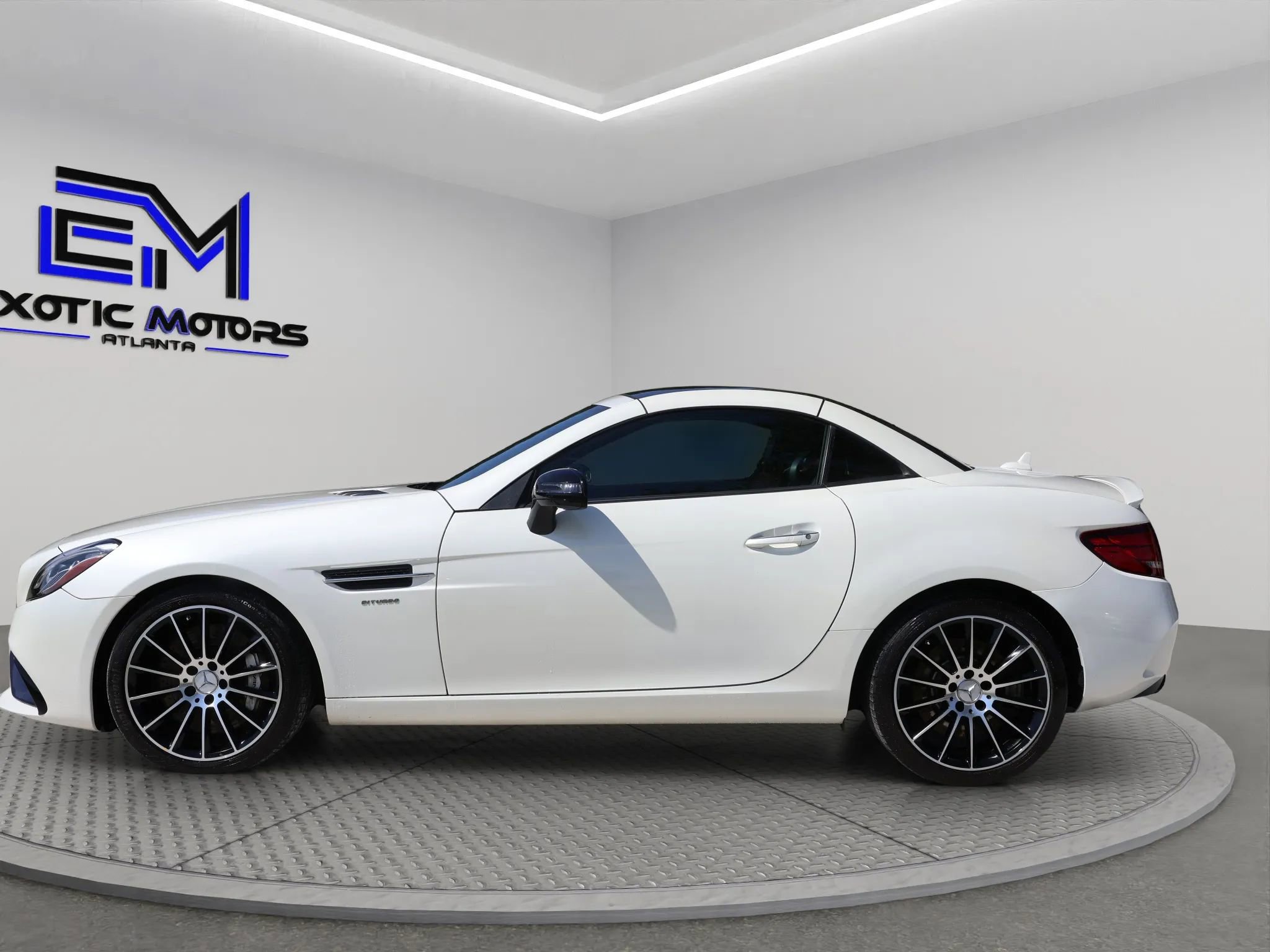 Used 2018 Mercedes-Benz SLC 43 AMG SLC 43 AMG Roadster 2D image 6