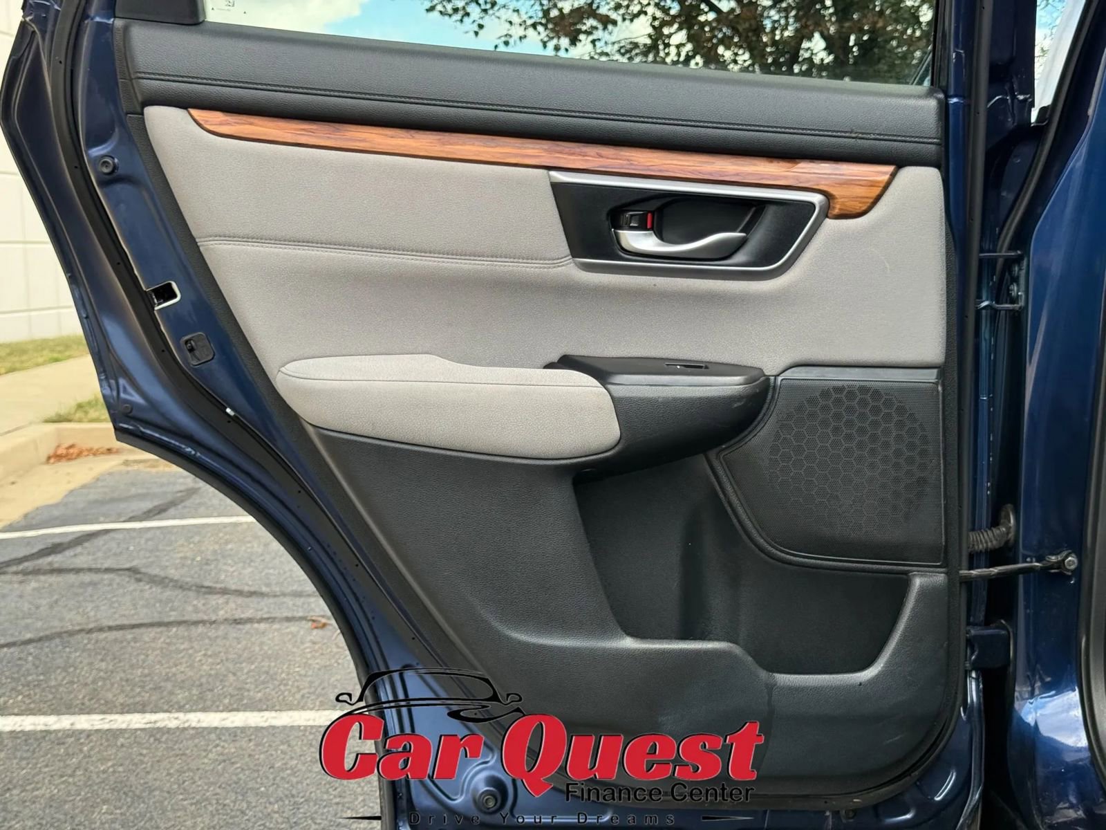 Used 2017 Honda CR-V EX image 13