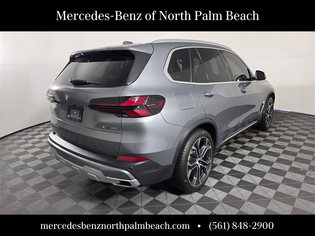 Used 2024 BMW X5 xDrive40i w/ Premium Package image 6