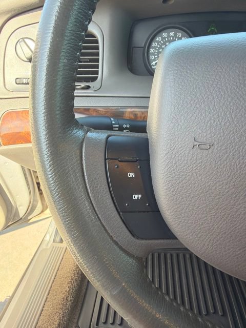 Used 2006 Mercury Grand Marquis LS RWD image 11