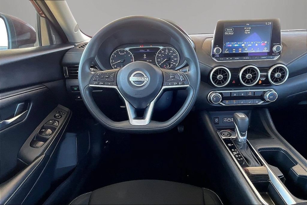Used 2024 Nissan Sentra SV FWD image 8