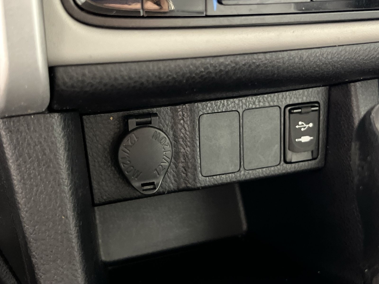 Used 2019 Toyota Corolla LE FWD image 33