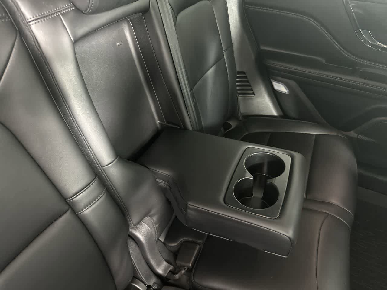Used 2024 Lincoln Corsair FWD image 25