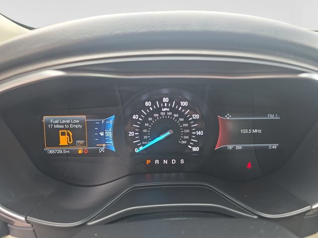 Used 2019 Ford Fusion SE FWD image 14