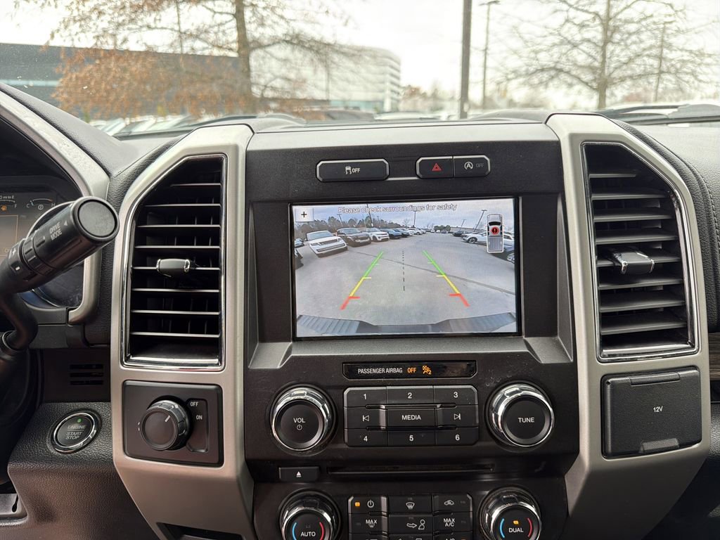 Used 2018 Ford F150 Lariat image 28