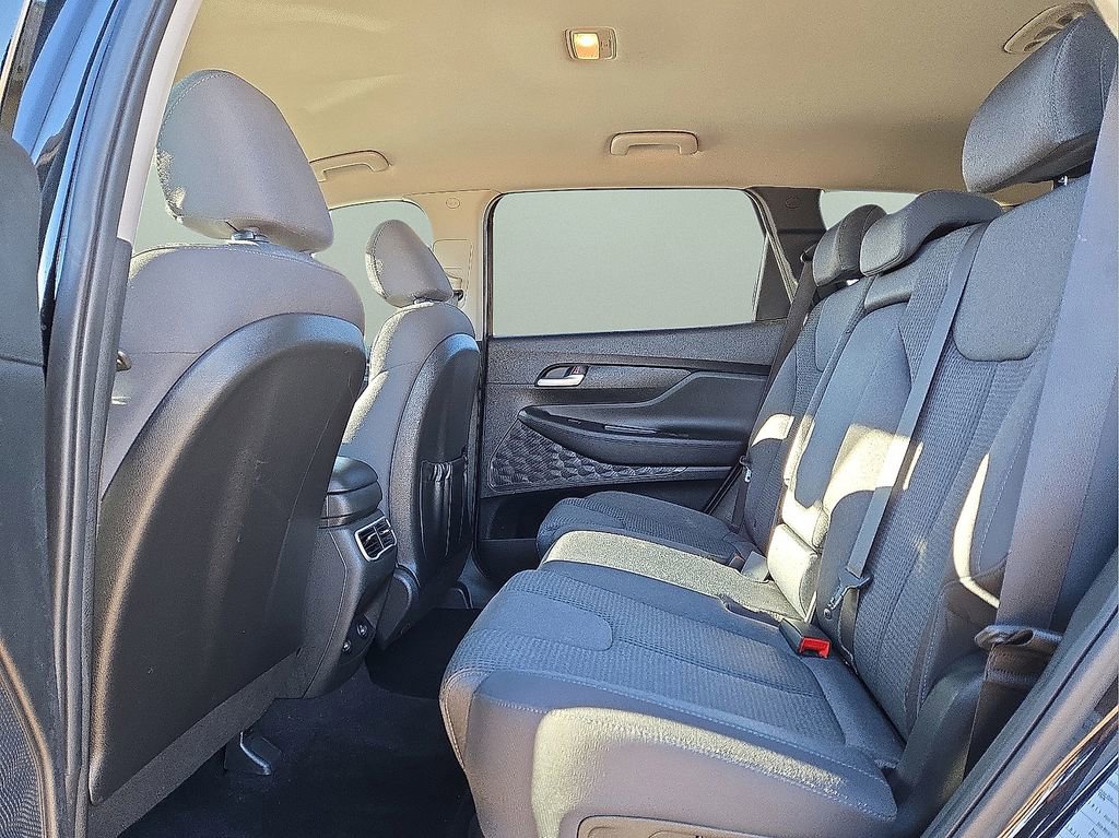 Used 2023 Hyundai Santa Fe SEL image 16