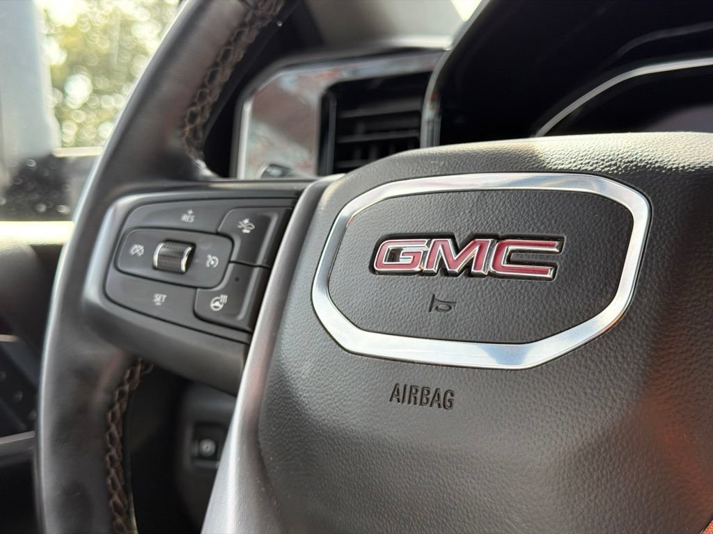 Used 2024 GMC Sierra 2500 SLT w/ SLT Premium Package AWD/4WD image 30