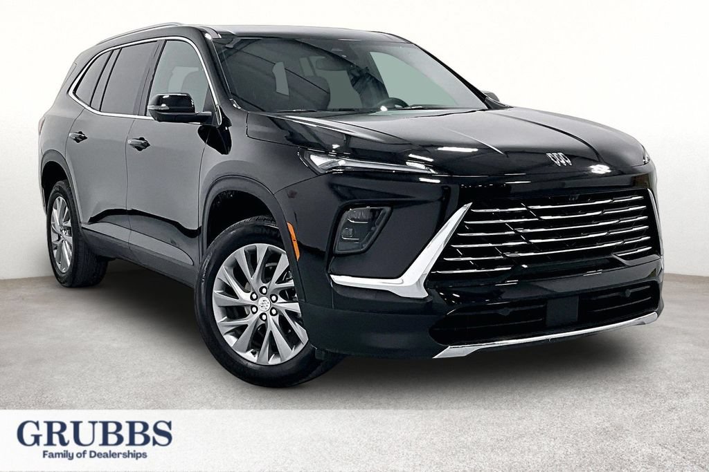 Used 2025 Buick Enclave Preferred FWD image 1