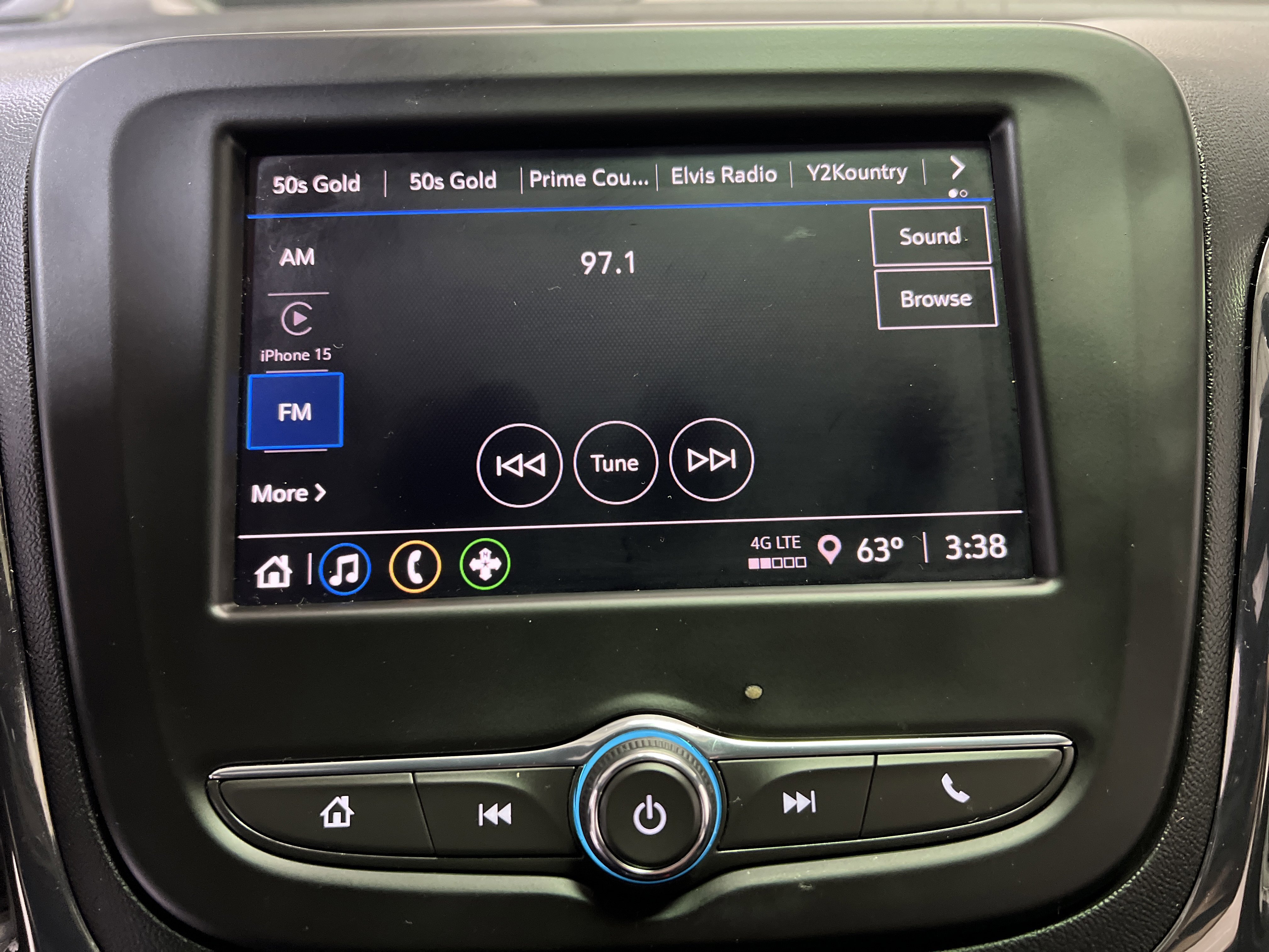 Certified 2023 Chevrolet Equinox RS image 19