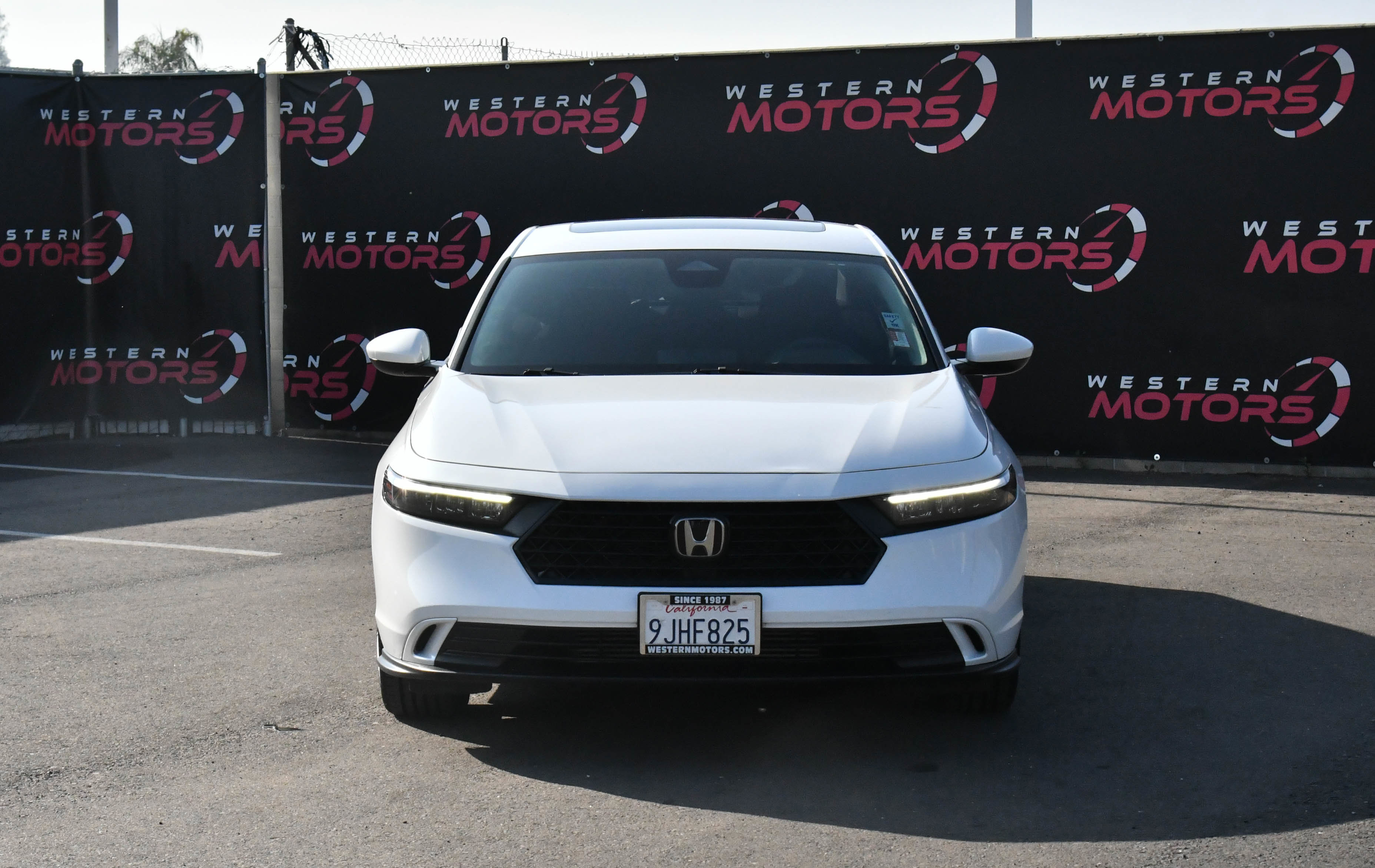 Used 2023 Honda Accord EX image 2