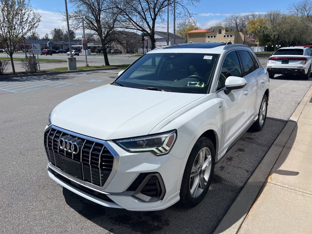 Used 2022 Audi Q3 2.0T Premium Plus image 40