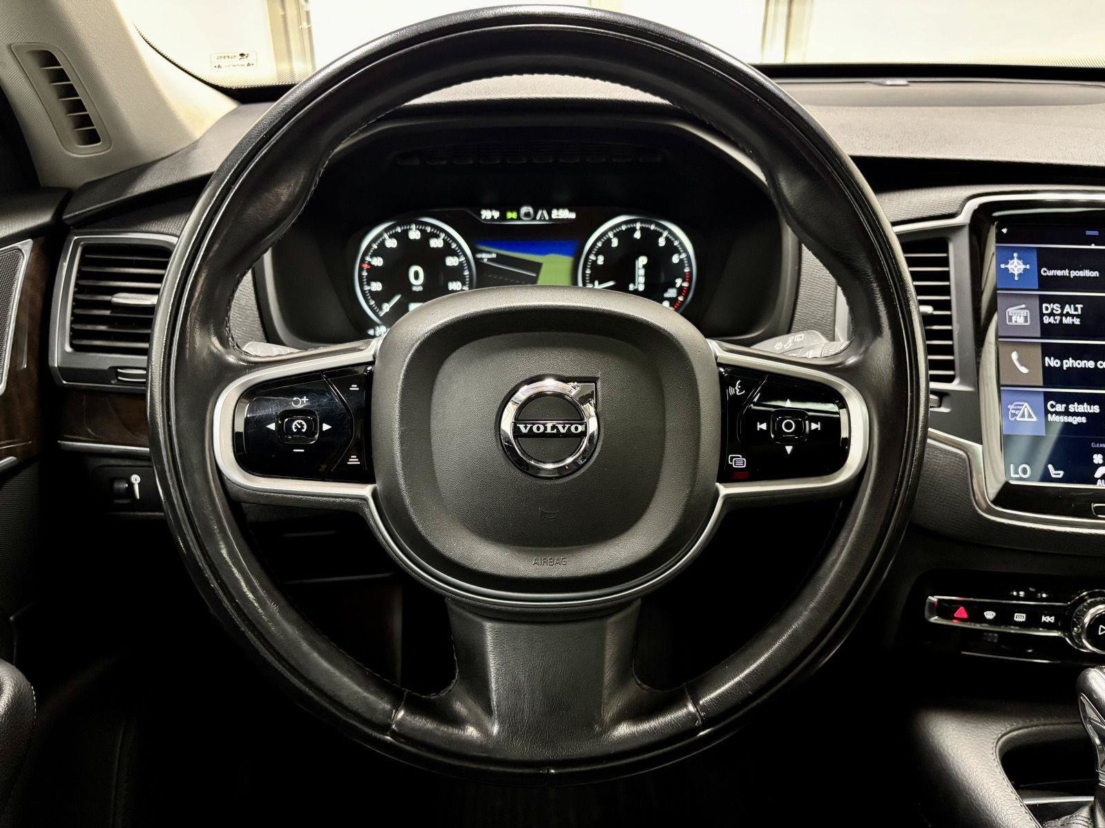 Used 2019 Volvo XC90 T6 Momentum w/ Protection Package Premier AWD/4WD image 26