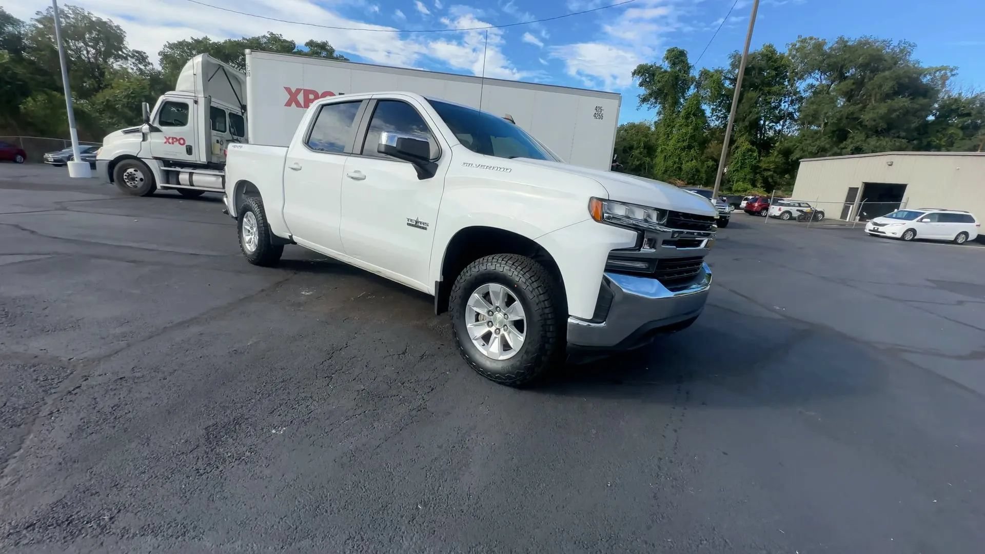 Used 2020 Chevrolet Silverado 1500 LT w/ Texas Edition AWD/4WD image 4