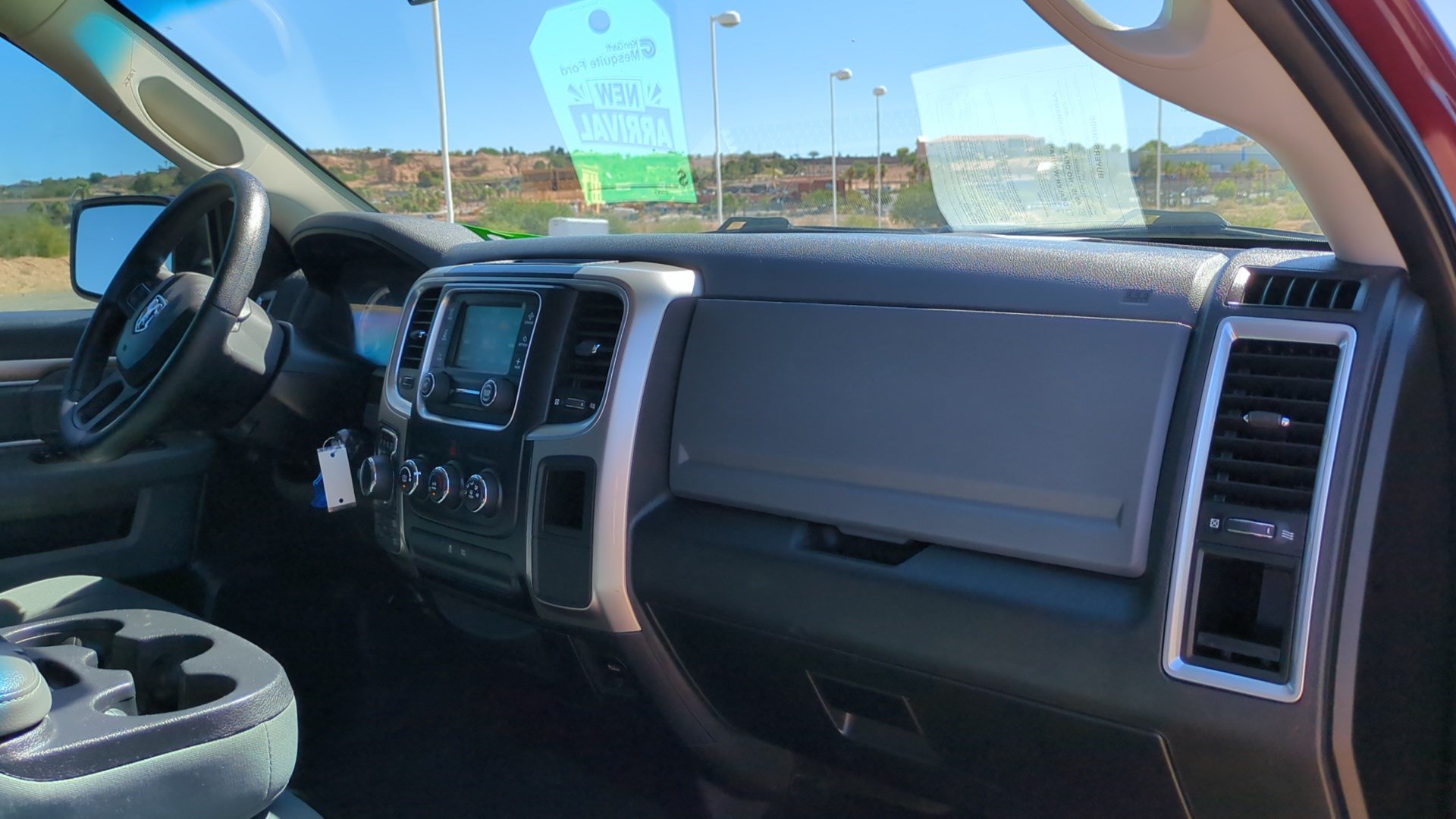 Used 2019 RAM 1500 Classic SLT AWD/4WD image 30