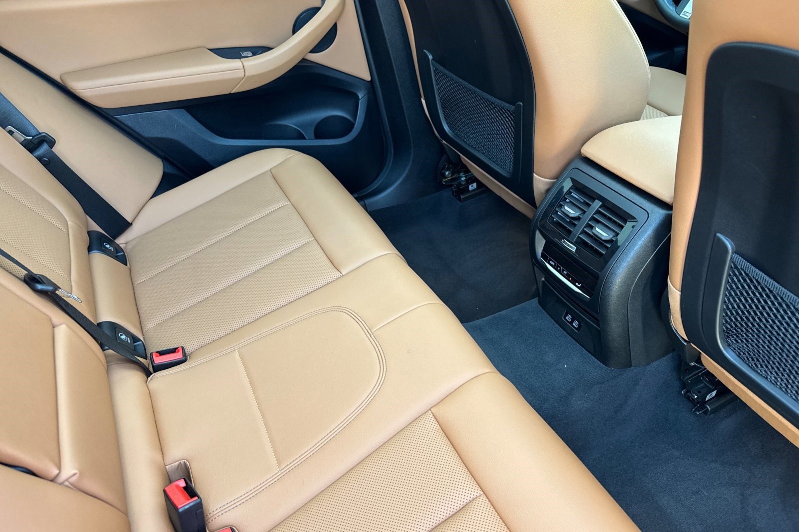 Used 2023 BMW X3 sDrive30i w/ M Sport Package RWD image 30