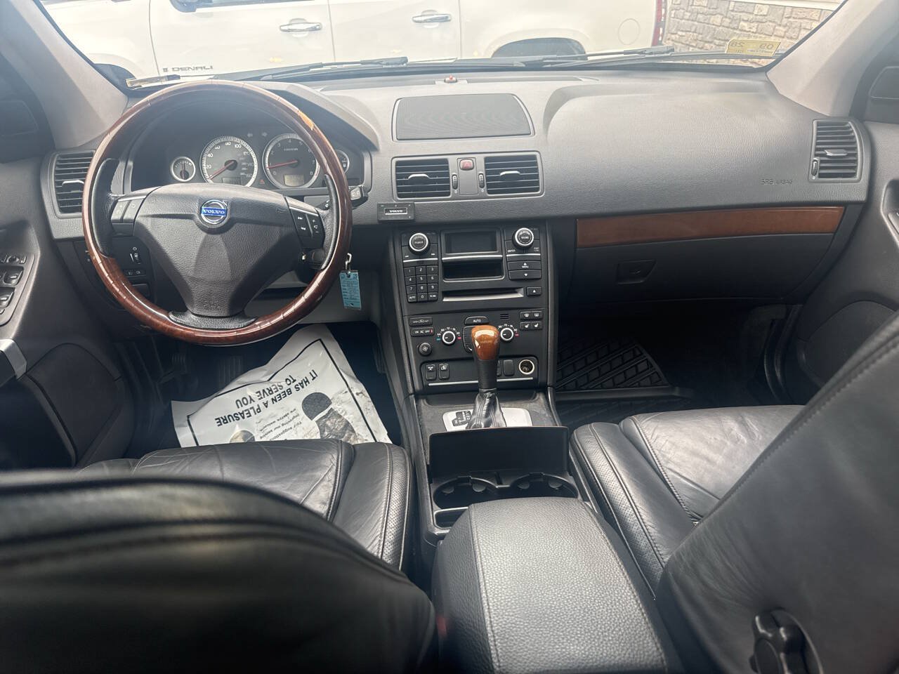 Used 2010 Volvo XC90 V8 AWD/4WD image 34