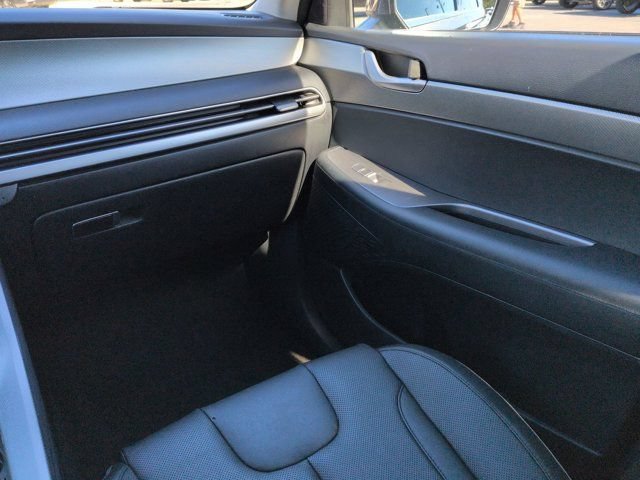 Used 2024 Hyundai Palisade SEL FWD image 18