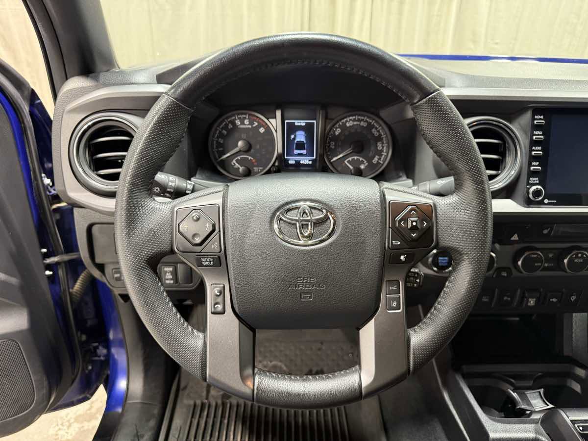 Used 2023 Toyota Tacoma TRD Off-Road image 11