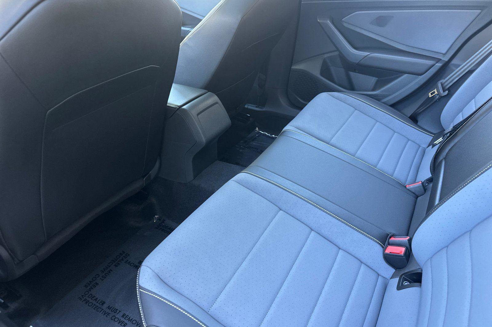 New 2025 Volkswagen Jetta SE image 11