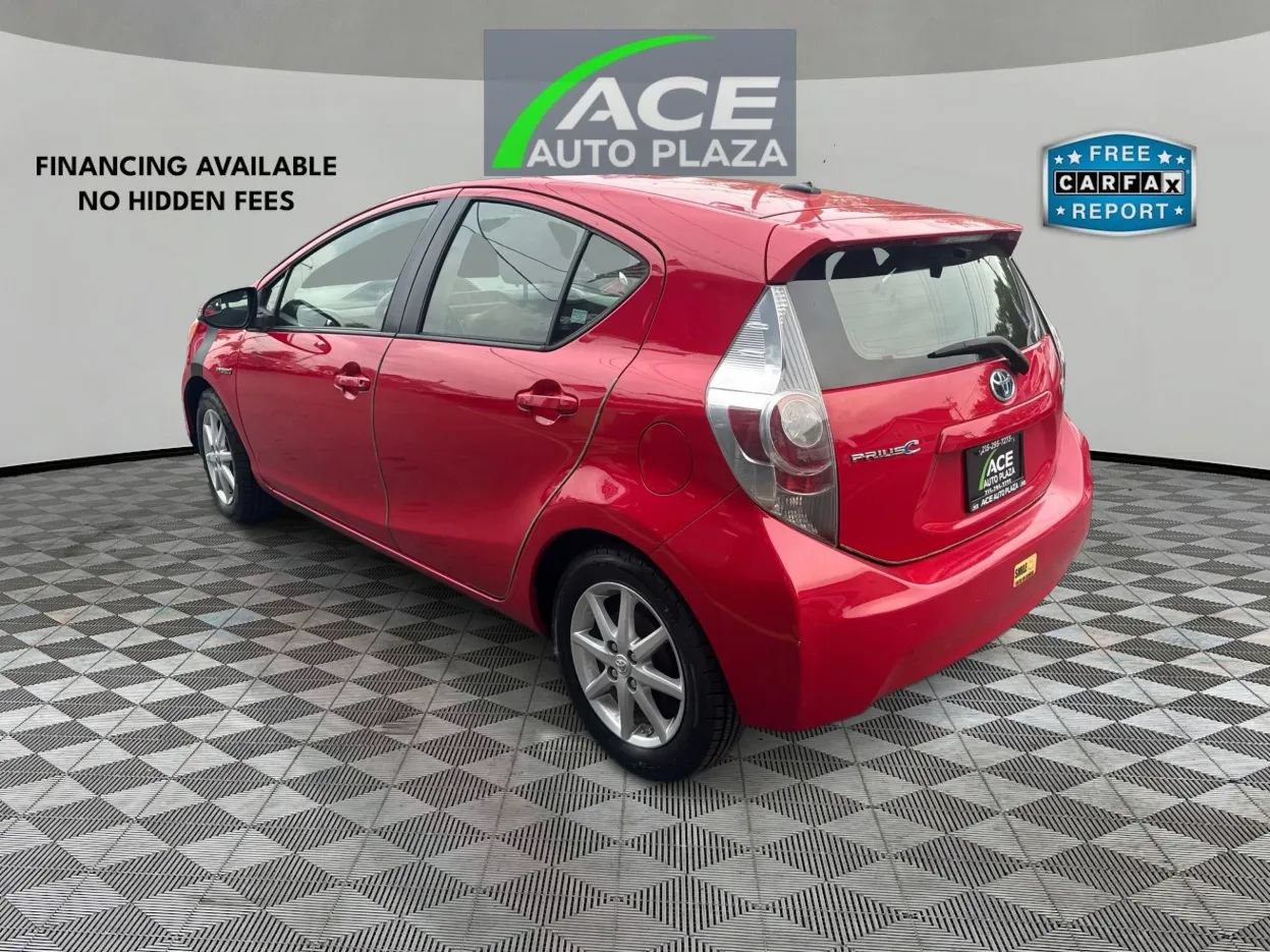 Used 2014 Toyota Prius C Four FWD image 7