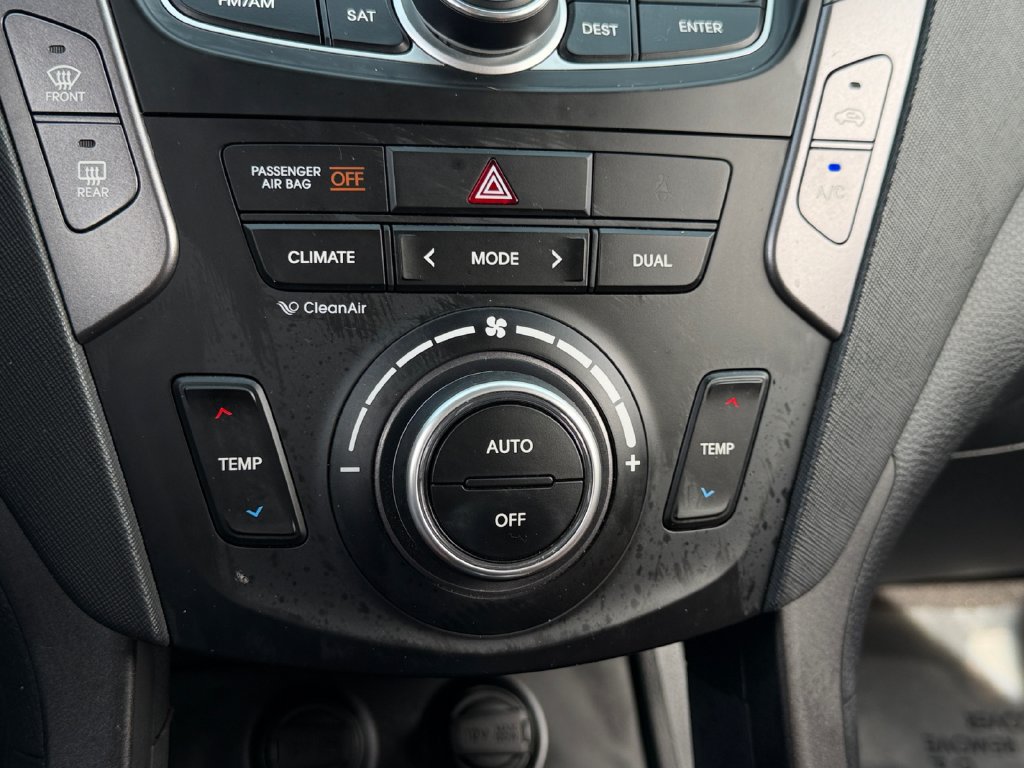 Used 2013 Hyundai Santa Fe Sport 2.0T w/ Technology Pkg FWD image 21