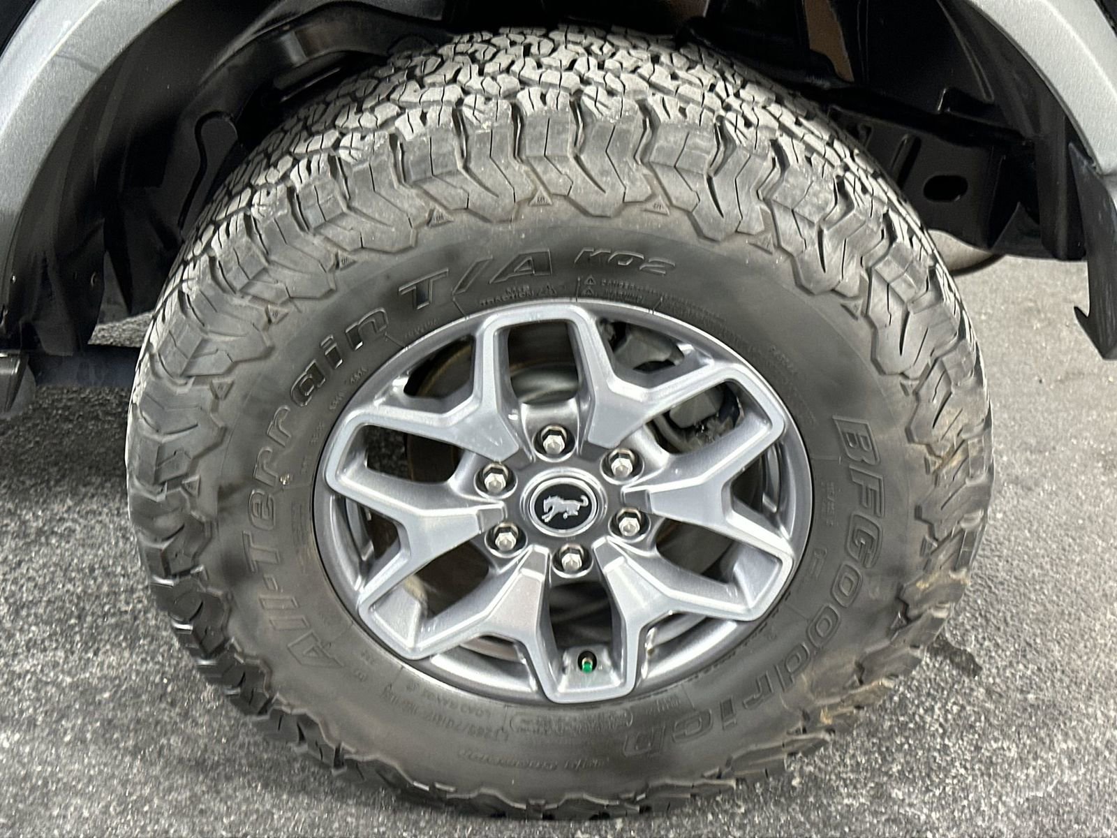 Used 2021 Ford Bronco Badlands image 10