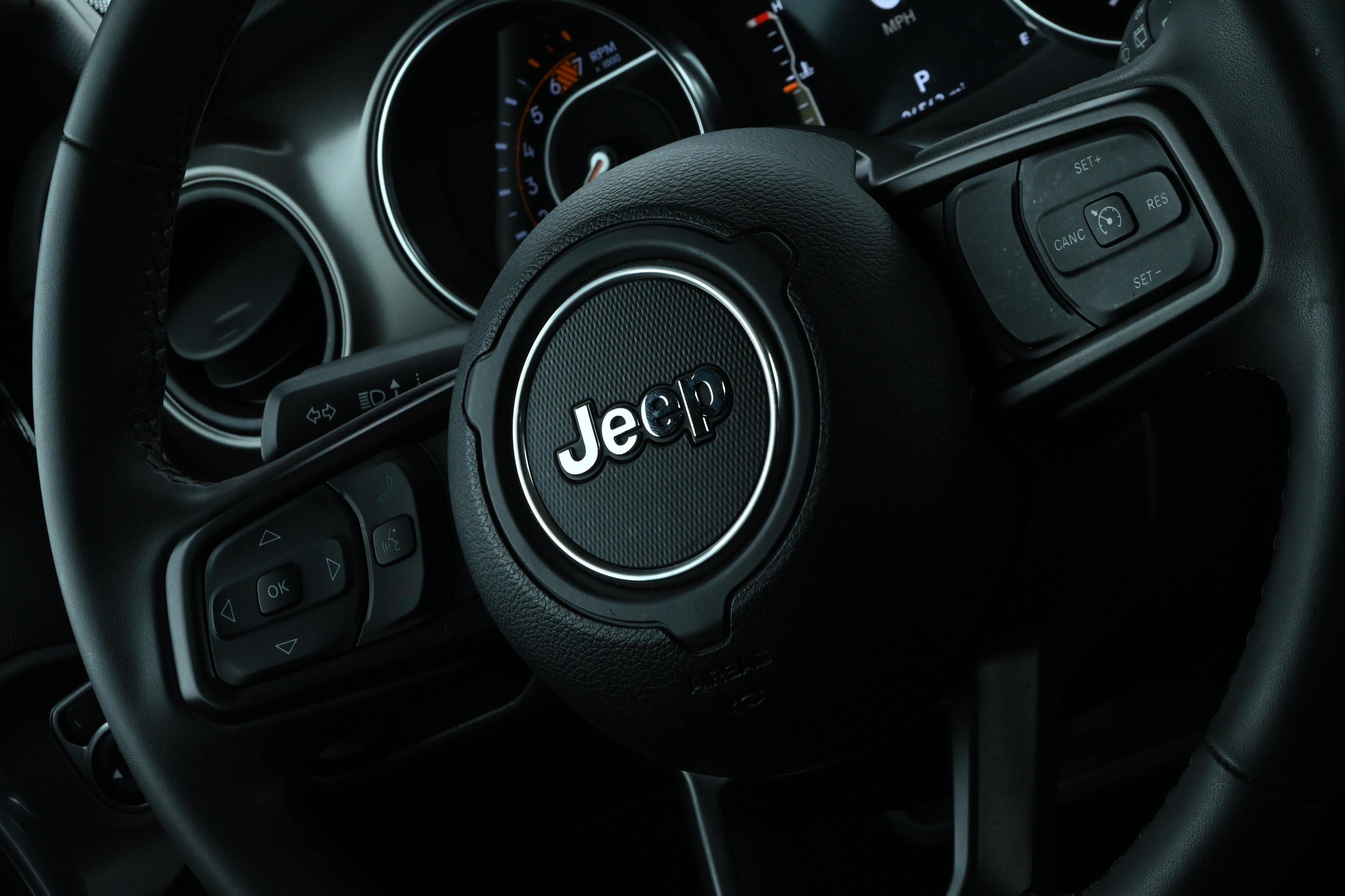 Used 2023 Jeep Wrangler Unlimited Sport image 25