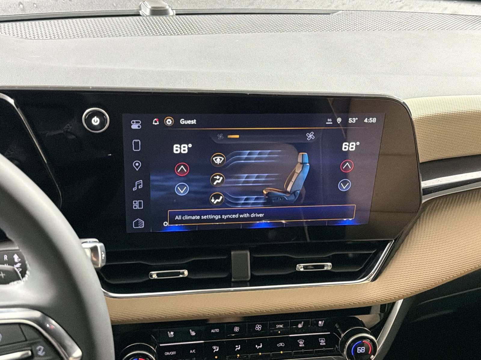 New 2026 Chevrolet Equinox ACTIV w/ Convenience Package III AWD/4WD image 21
