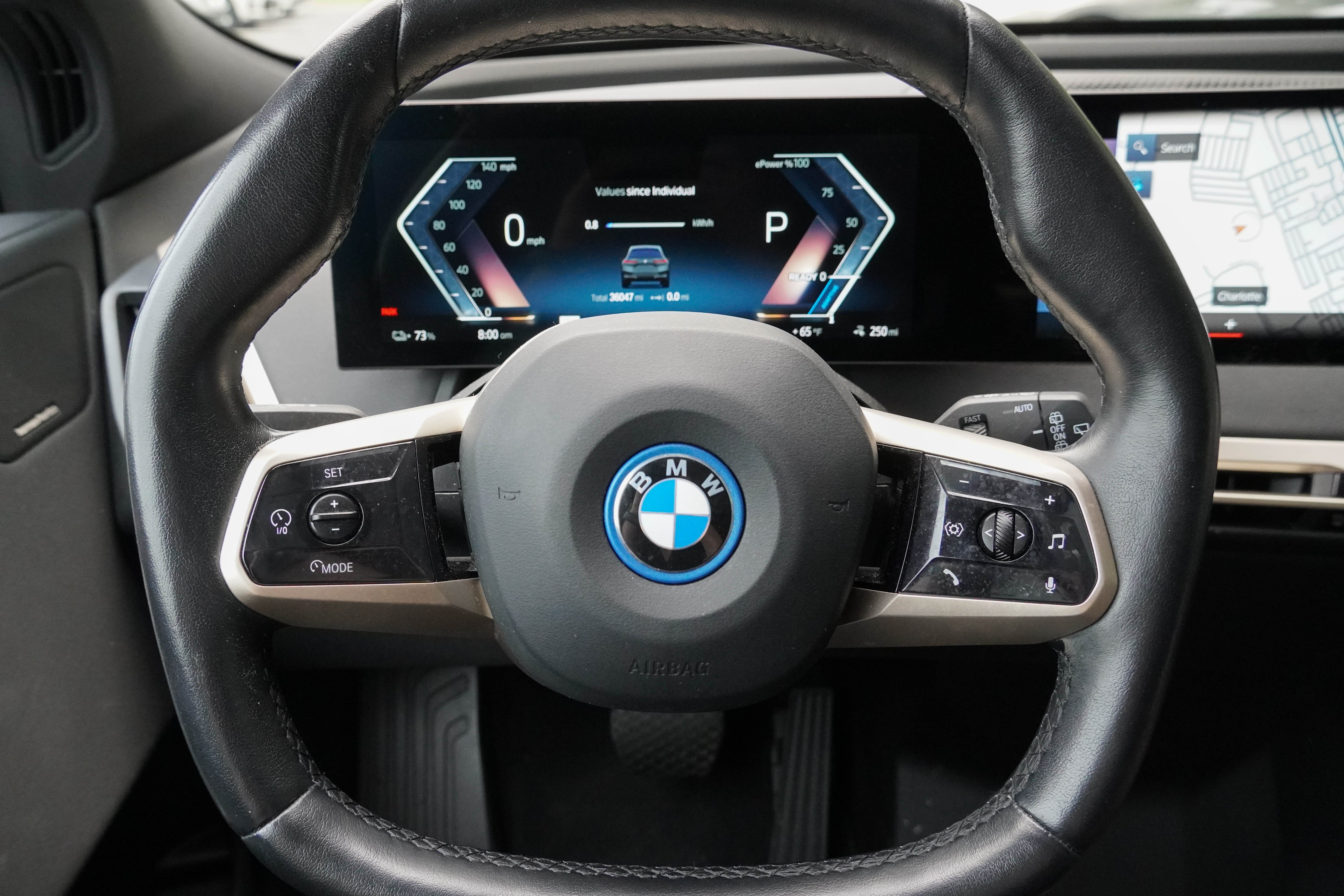 Certified 2023 BMW iX xDrive50 w/ Premium Package AWD/4WD image 18