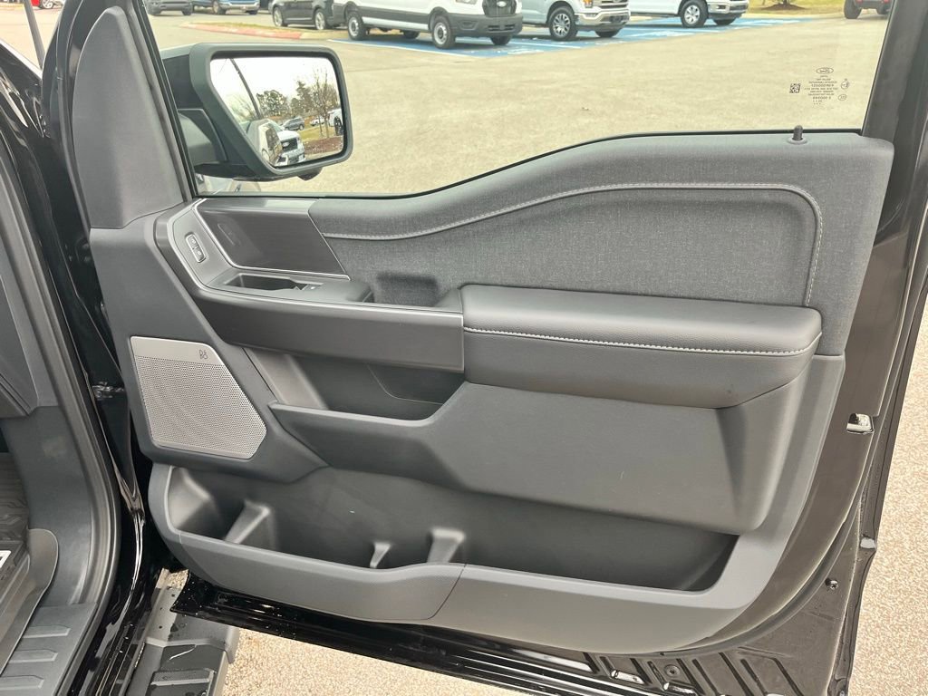 New 2026 Ford F150 Lariat w/ Equipment Group 501A Mid image 9