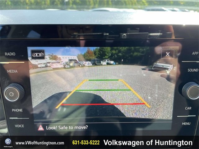 Certified 2025 Volkswagen Taos SE w/ Taos Adventure Package (SXB) image 26