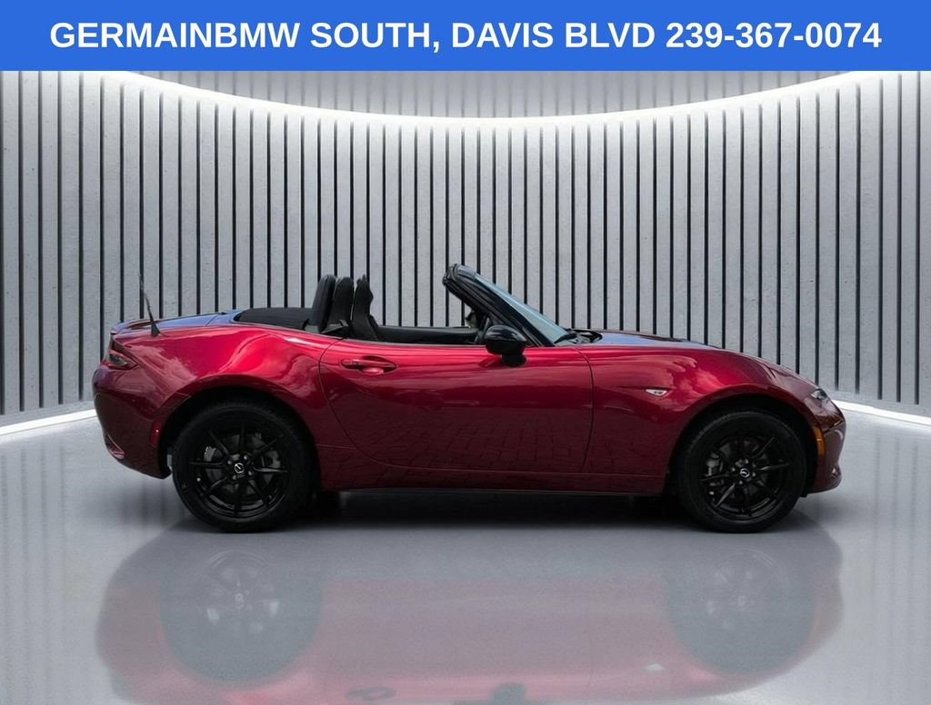 Used 2021 MAZDA MX-5 Miata Sport RWD image 4